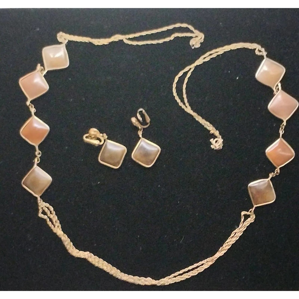 VINTAGE Trifari Necklace And Earrings Goldtone Set brown